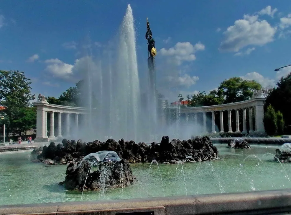 Warum Menschen aus den ehemaligen GUS-Staaten eine Wohnung in Wien kaufen sollten. Teil 2